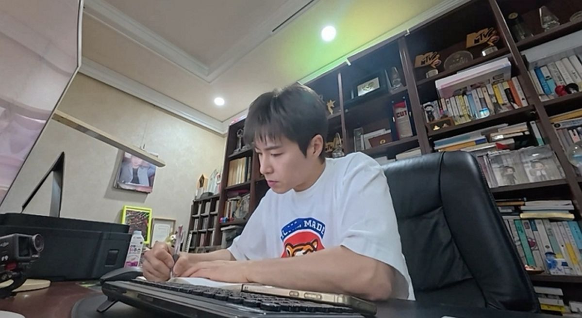 ‘24년째 열정맨’ 유노윤호, 초심 지키는 비결 공개… ‘발명왕’ 특허증까지 등장