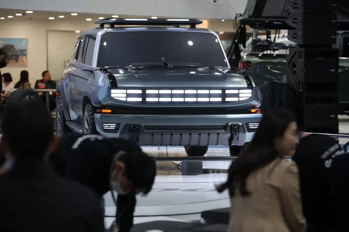 2023 서울모빌리티쇼에서 공개된 KG모빌리티 콘셉트 차량 F100 / 뉴스1