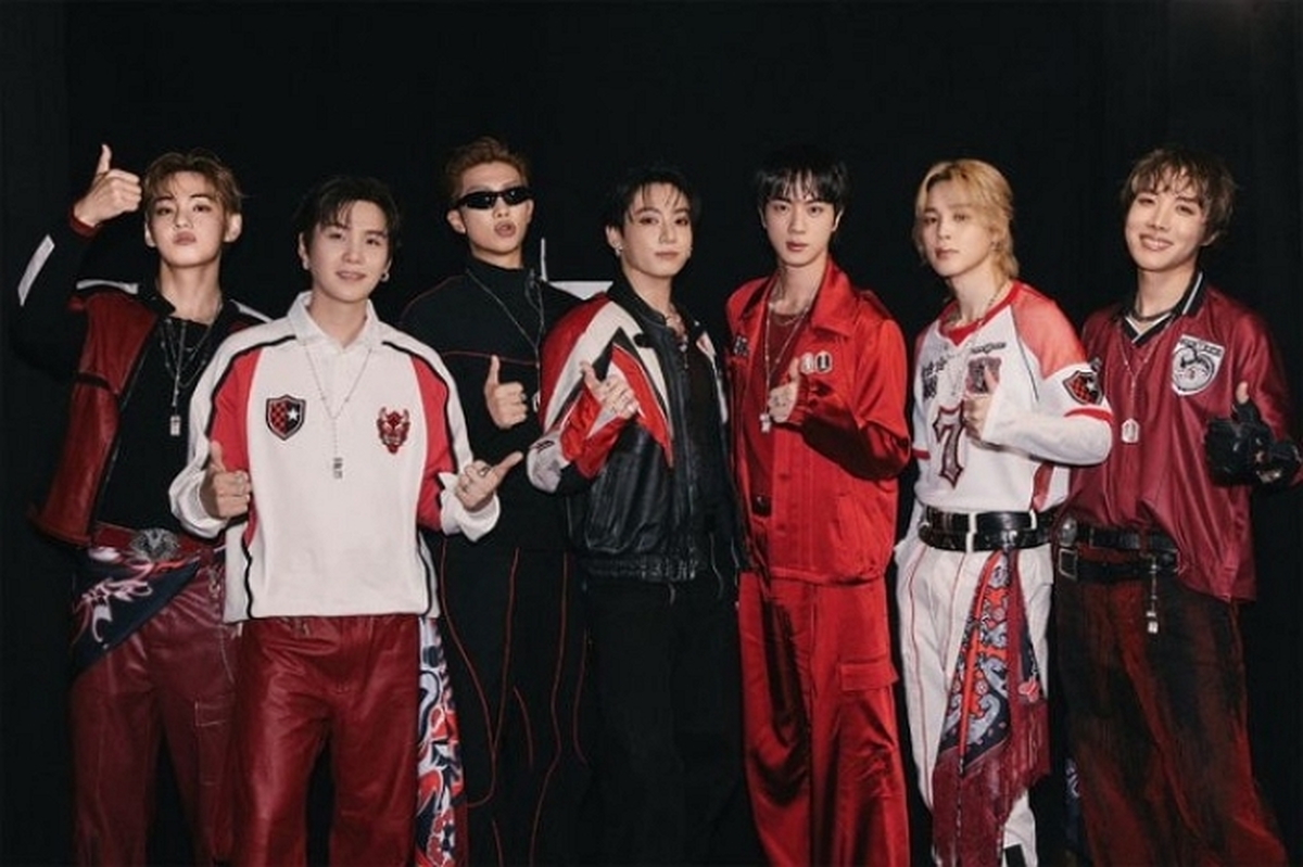 “이게 진짜 가능한 규모냐”... 방탄소년단, 뉴욕 록펠러 센터 점령 소식에 난리났다