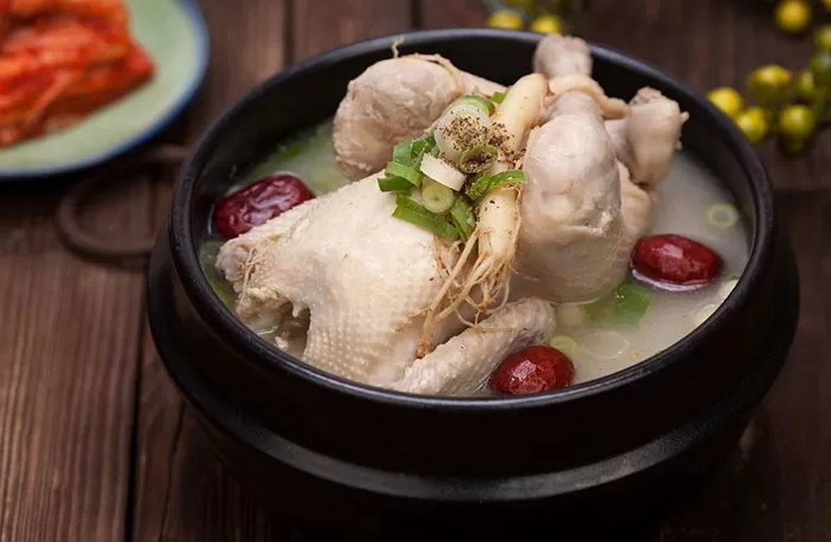 같은 재료로도 중복(中伏) <b>삼계탕</b> '맛있게' 끓이는 법