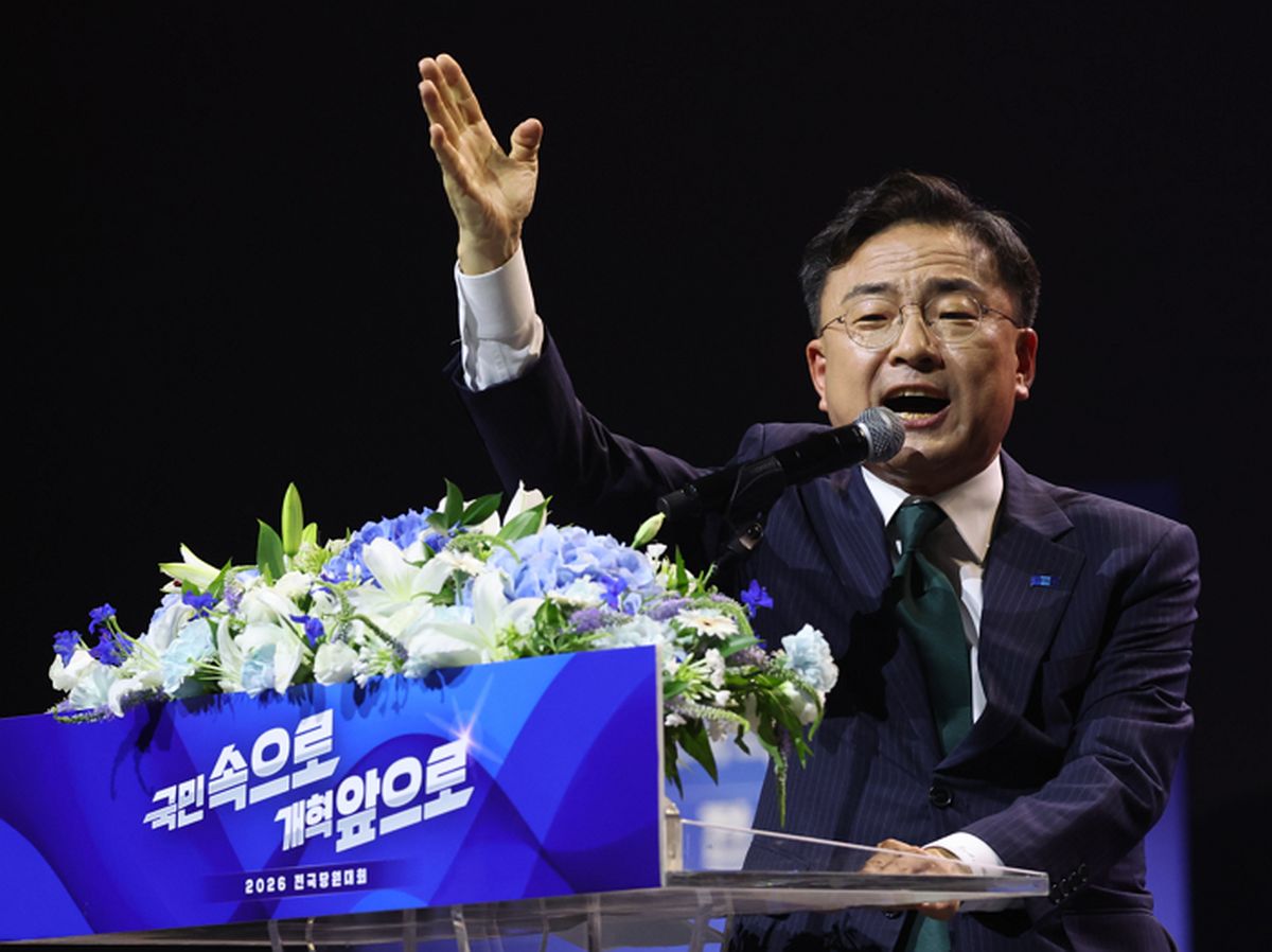 신장식, 조국혁신당 새 대표 등극 “선명한 개혁의 길 가겠다”