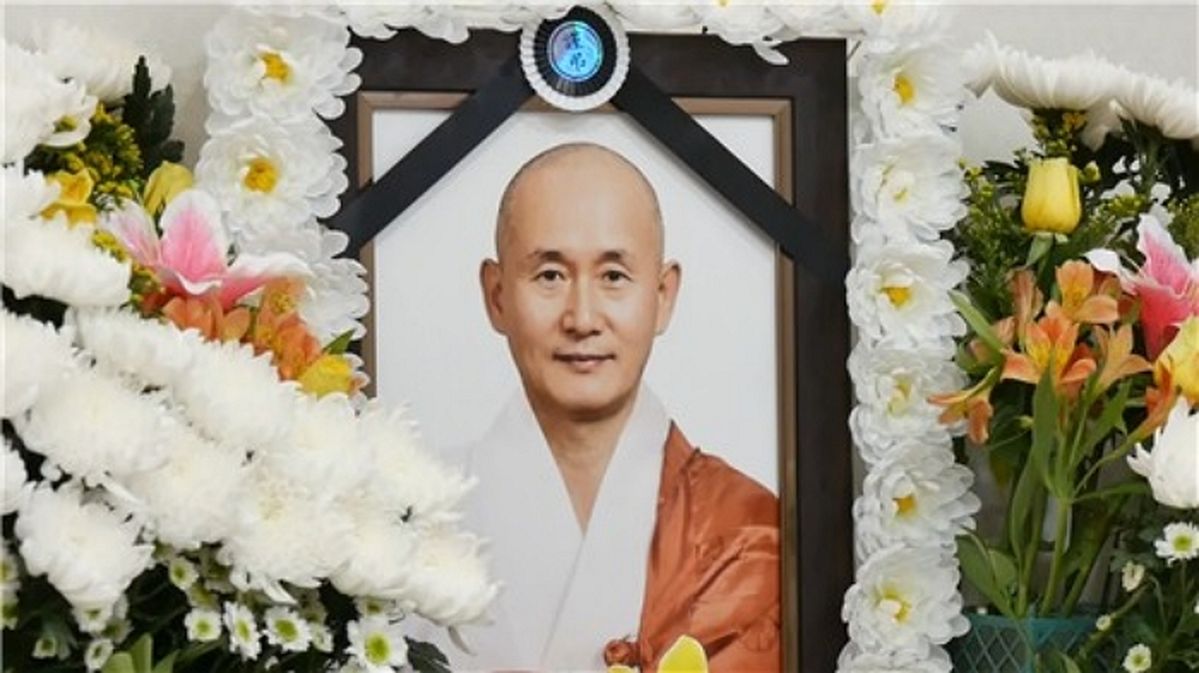 창원 성주사 범허스님이 하안거 중 쓰러져 세상을 떠나기 전 4명에게 남긴 선물