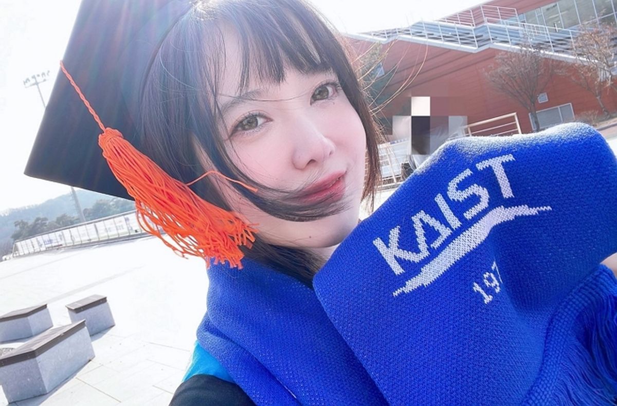 “늘 강의실 1등이었다”... 조기 졸업한 구혜선 향해 카이스트 교수가 보낸 극찬