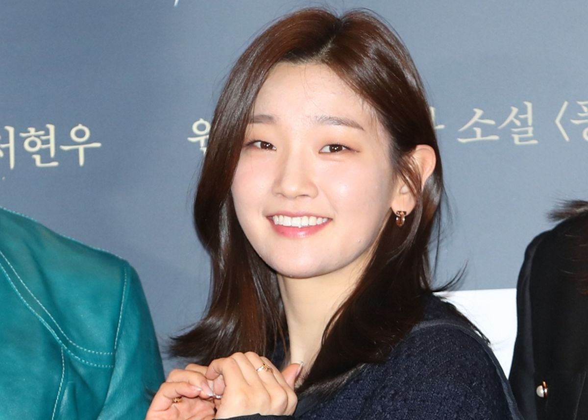 ‘갑상생암 극복’ 박소담, 투병 시기 버팀목 돼준 선배 이정은 미담 공개