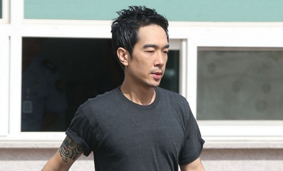 고영욱, 워터밤 노출 논란에 “누가 더 벗나 경쟁하나” 쓴소리... 반응은 엇갈렸다