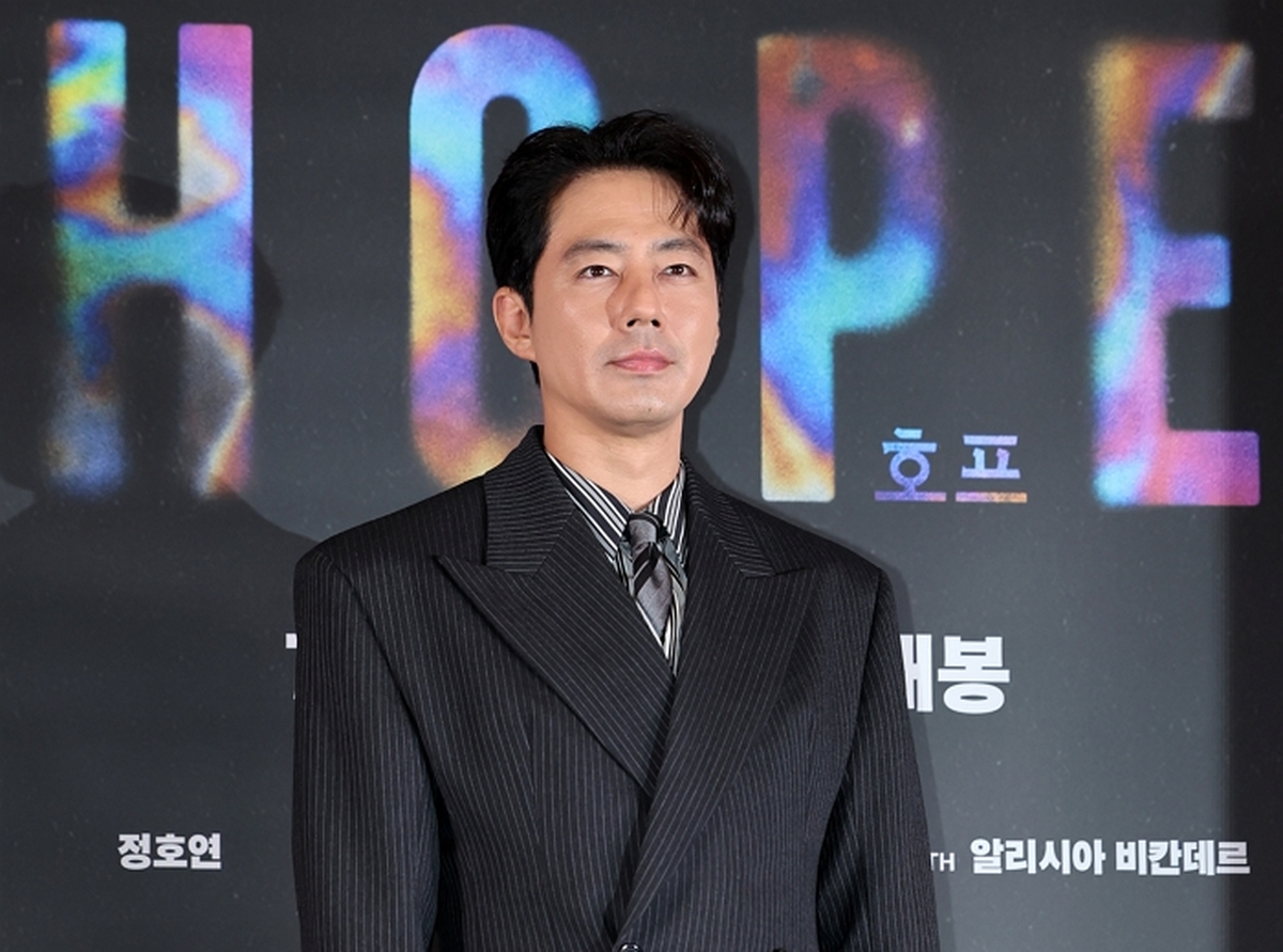 origin_조인성서있기만해도멋짐폭발.jpg