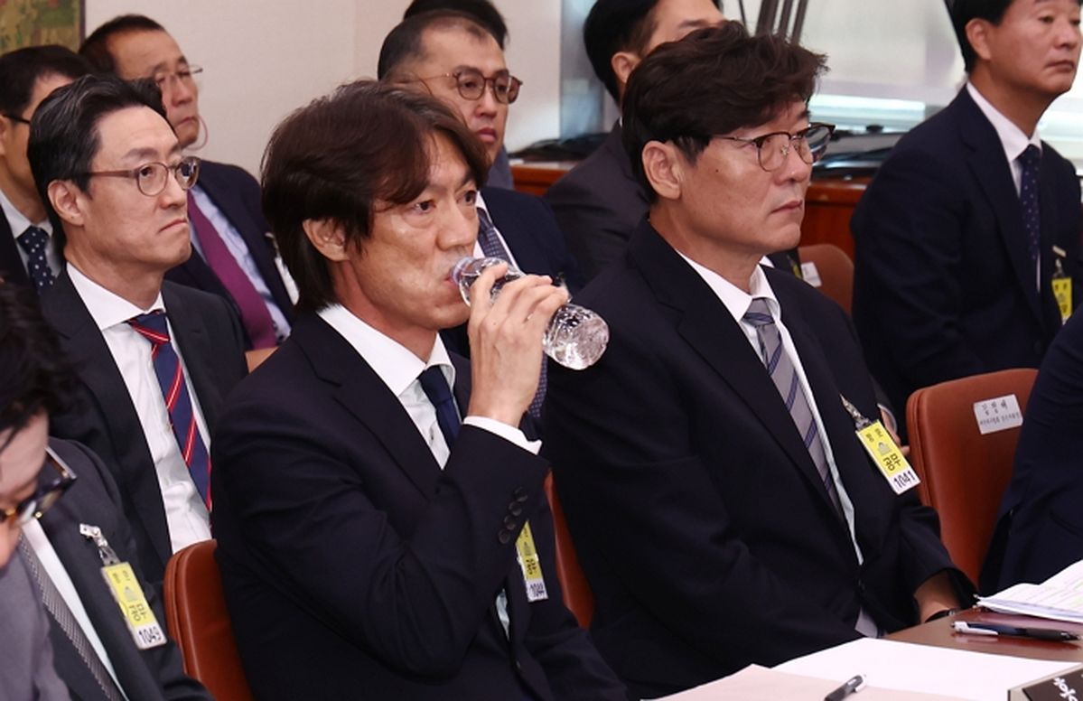 “홍명보 선임 내가 주도했다”던 이임생, 캄보디아 취업 핑계로 청문회 ‘불참’