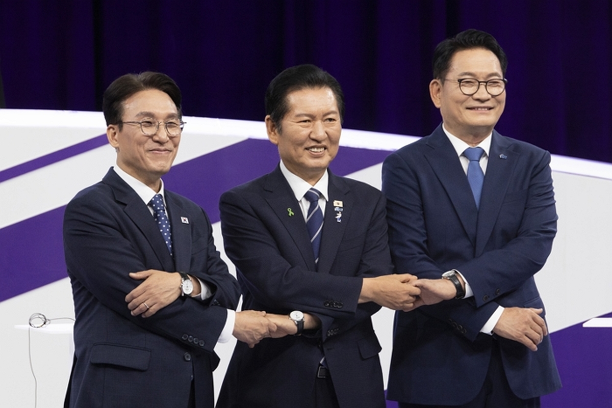 origin_손잡는김민석·정청래·송영길.jpg