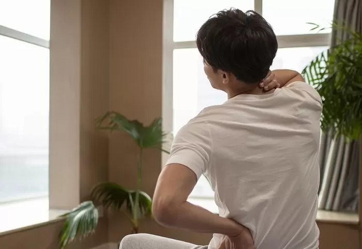 매일 아침 이것만 바꿨더니... 의사들이 입 모아 추천하는 ‘혈압 관리법’ 4가지