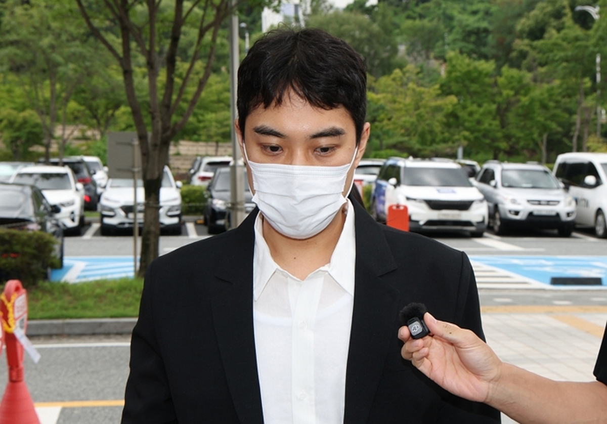 ‘여중생 성매매 혐의’ 최영중 전 청주시의원 구속... “증거인멸·도주 우려”