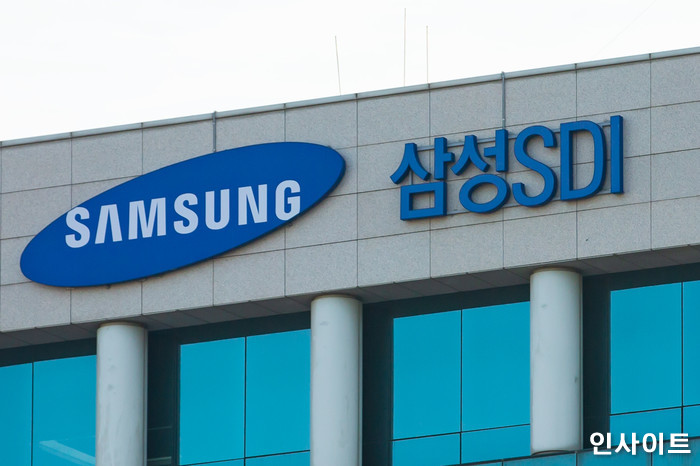 적자일 거라던 삼성SDI, 영업익 2038억 ‘서프라이즈’...최고 전망치의 214%