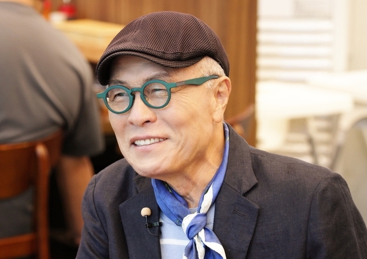 ‘낙상 사고’ 허영만 근황 공개... “건강 회복 중, 50여 권 만화일기 작업 계속”