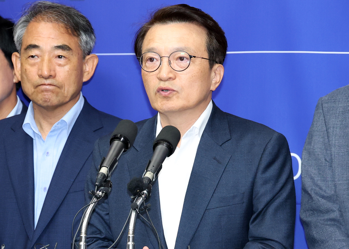 김의겸 “김민석 ‘노무현 죽여버리겠어’ 출처는 24년 전 내가 쓴 기사... 바로잡습니다”