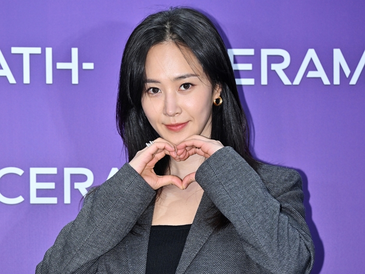 ‘소녀시대’ 유리, SM 떠난다... “그룹 활동은 계속”