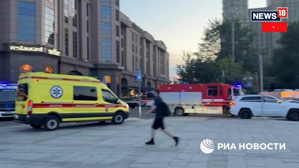Moscow Explosion News _ Blast Near Café Kills 3, Injures 15 in Russian Capital _ 4K _ N18G 0-1 screenshot (1).jpg