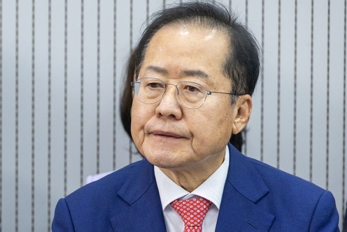 홍준표, 국힘 ‘장동혁 퇴진 요구’에 “한밤 대통령 후보 교체 시도하더니... 후안무치”