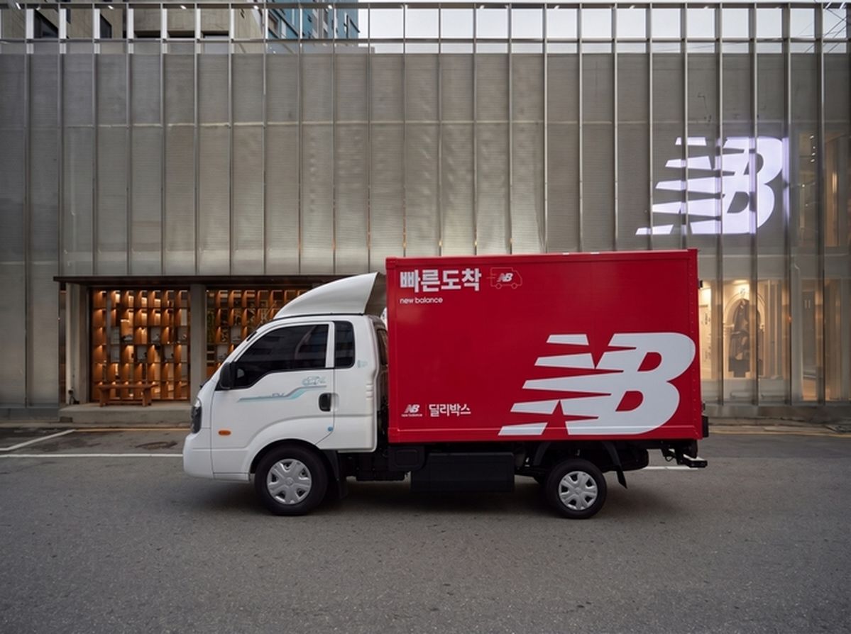 “오늘 주문하면 오늘 도착” 이랜드 뉴발란스, 당일 배송 ‘빠른도착’ 서비스 시작