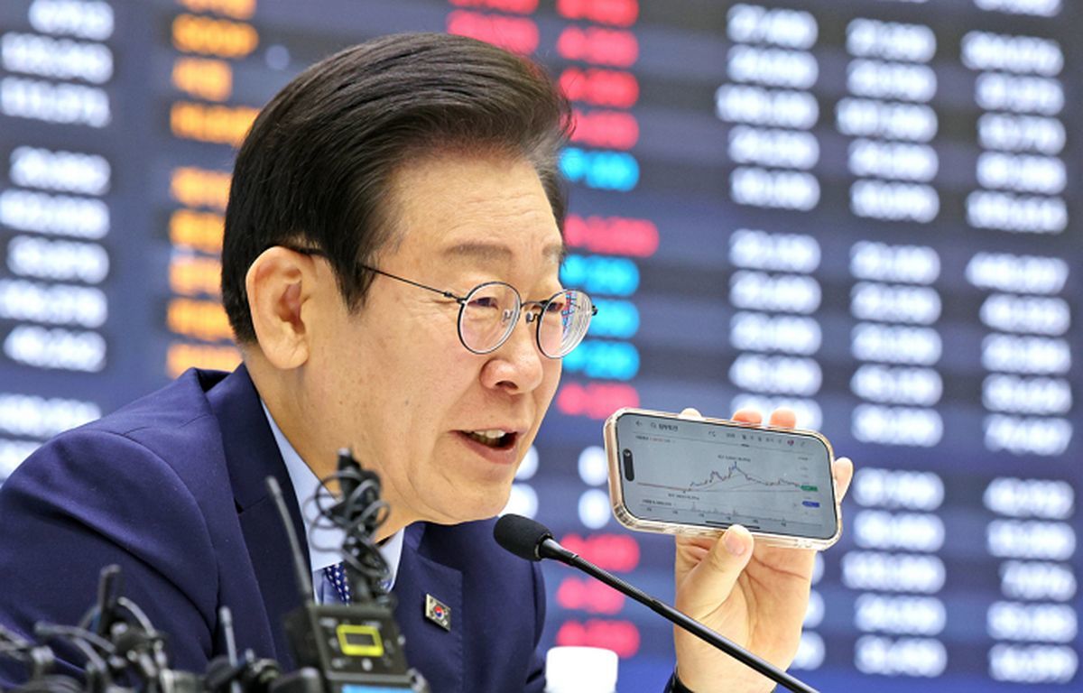 이준석 “李대통령, 과거에 일하기 싫어지고 온종일 주식만 봤다더니... 국민들 요즘 그 상태”