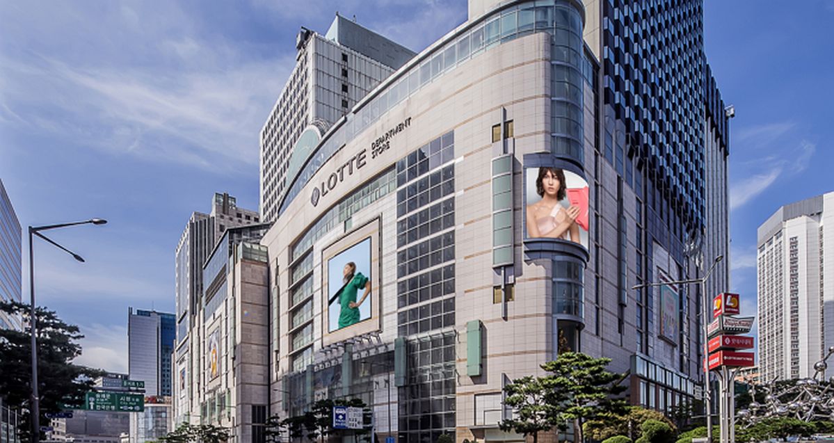 백화점 호황에 실적 반등... 롯데쇼핑, 2분기 영업익 121% ‘급증’