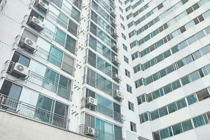 인천 부평구 아파트서 말다툼 중 어머니 흉기 살해... 10대 아들 체포