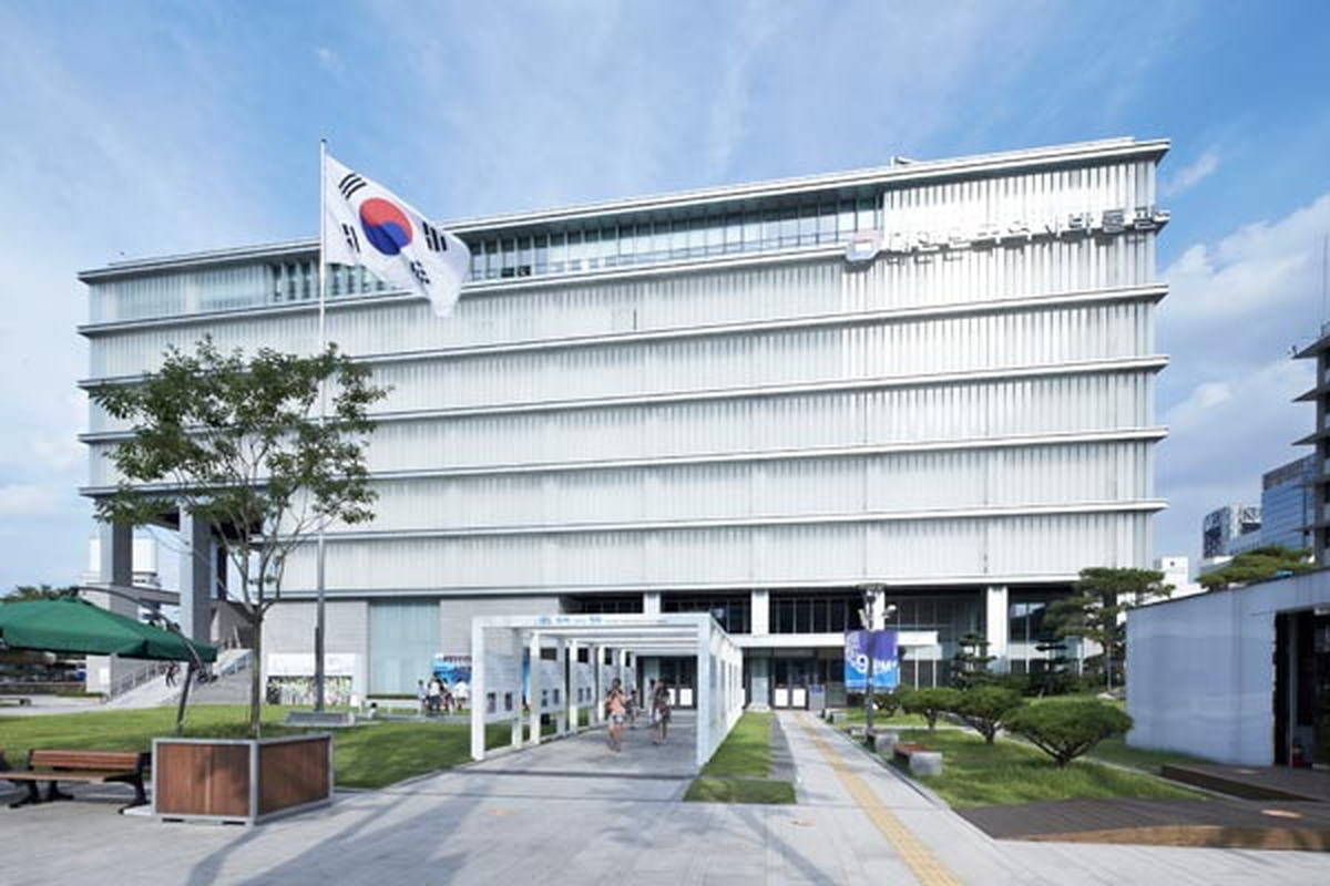 대한민국역사박물관.jpg