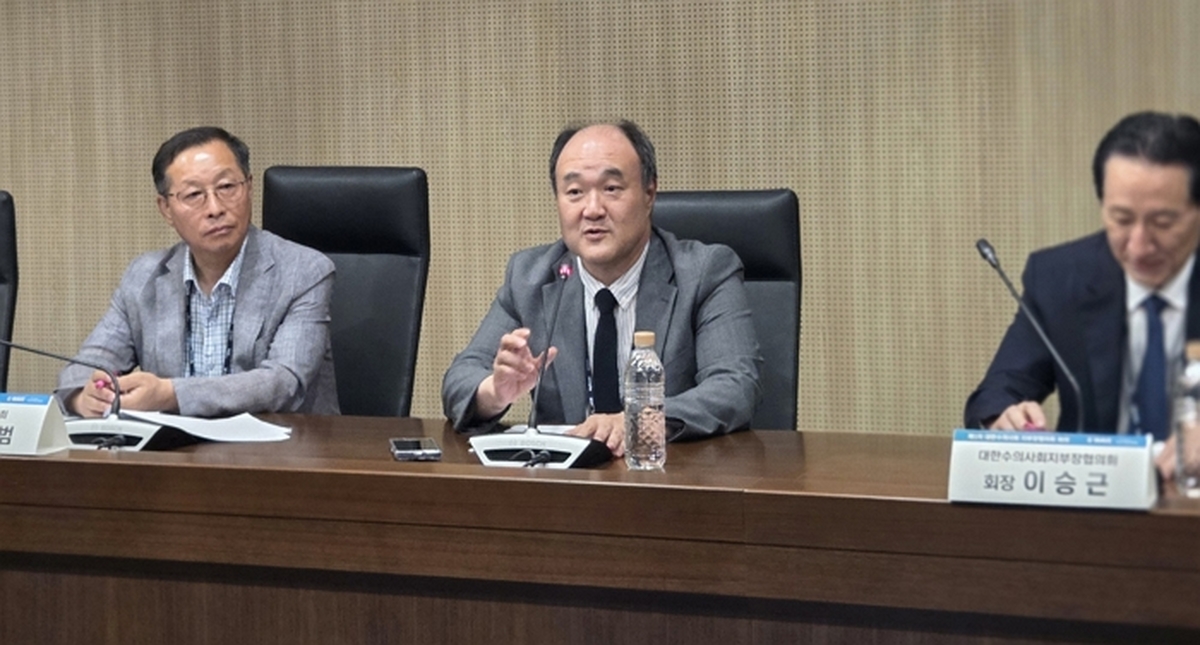 origin_비아그라성분동물약까지판매…수의사회불법유통에칼뺐다 (1).jpg