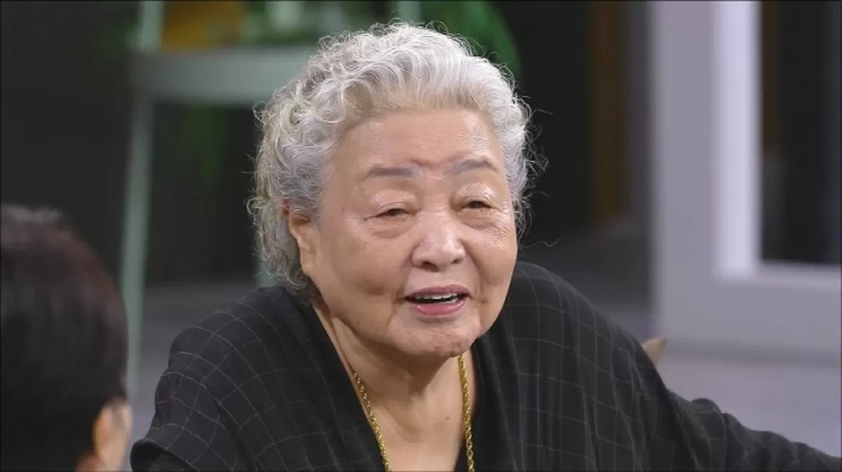 강부자 어른이 왜 젊은 사람들 눈치를 보나…85세에 꼰대 선언