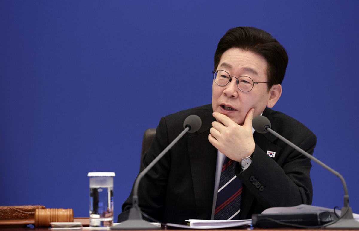李 대통령 지지율 43.0% '취임 후 최저'... 5주 연속 하락세