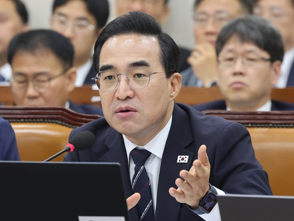 origin_답변하는박홍근기획예산처장관.jpg