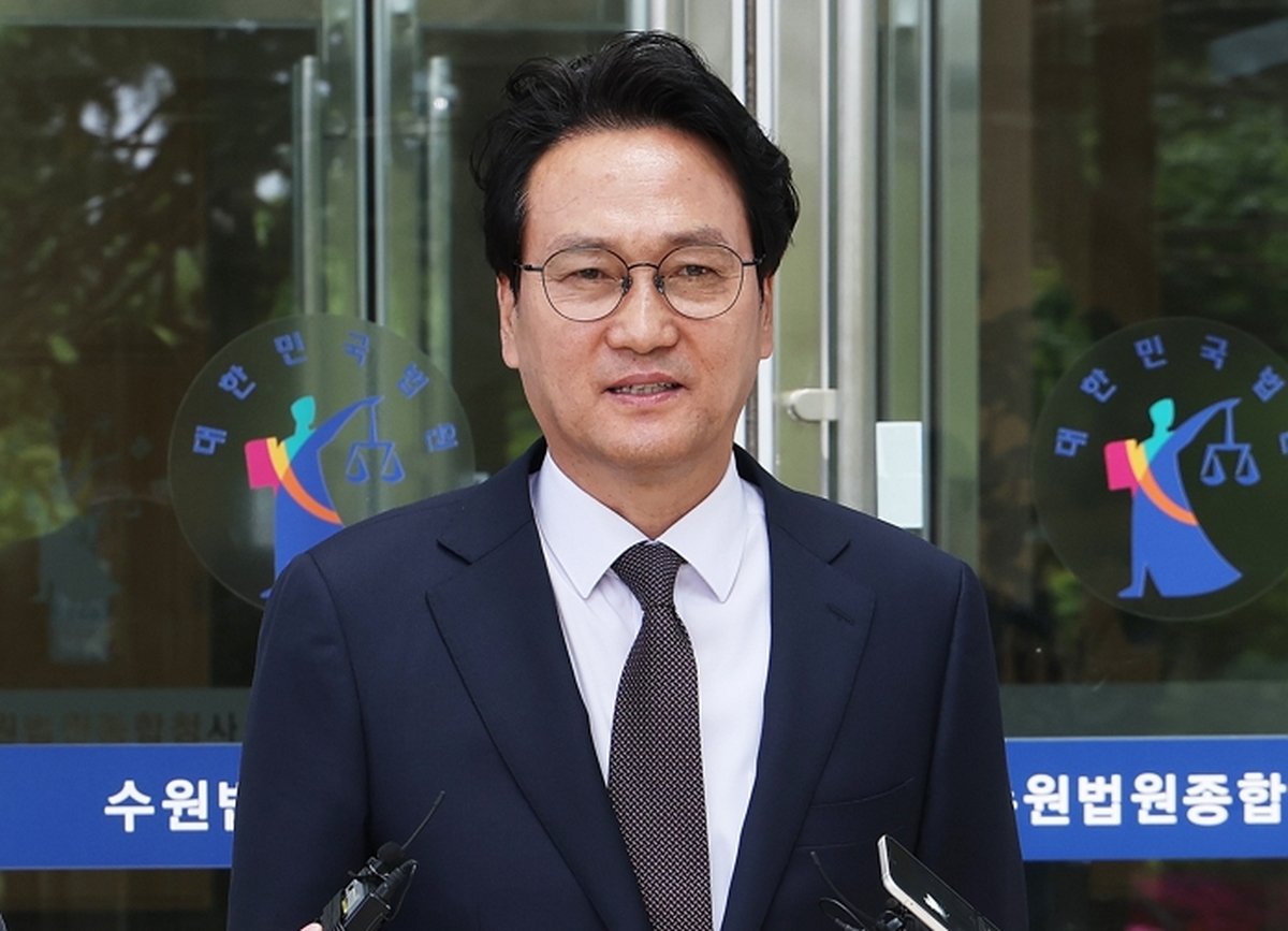 origin_입장말하는안민석의원.jpg