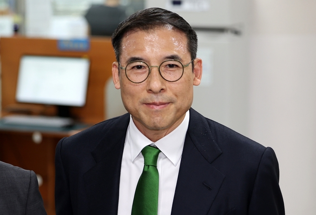 origin_법정향하는조현문전부사장.jpg