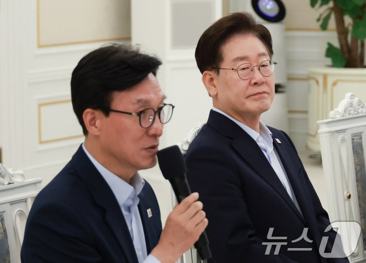 뉴스1