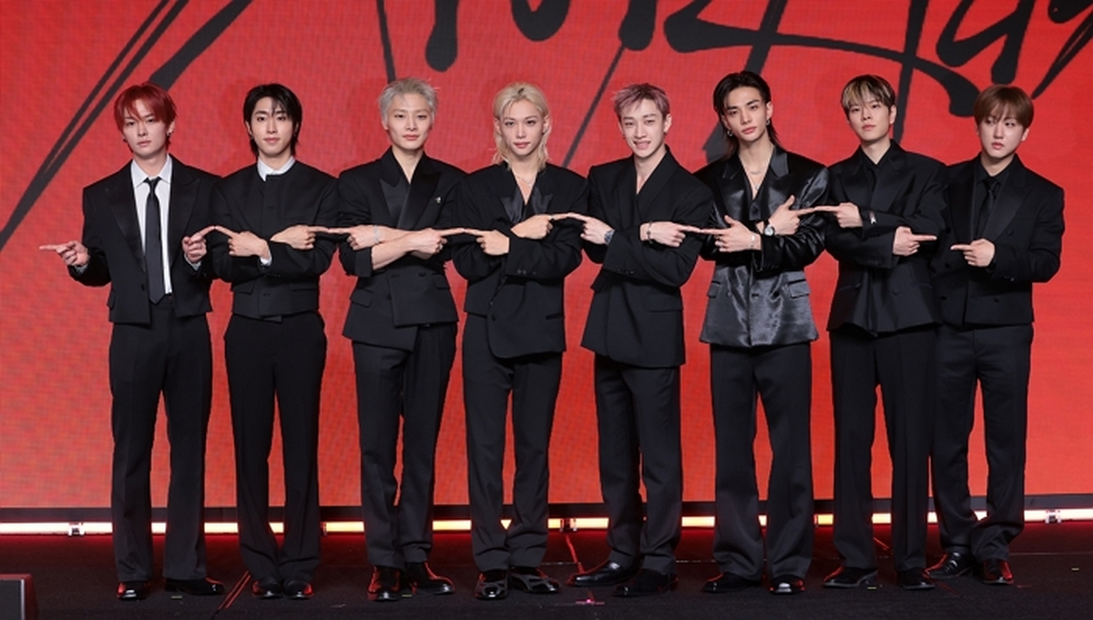 origin_빛나는스트레이키즈.jpg