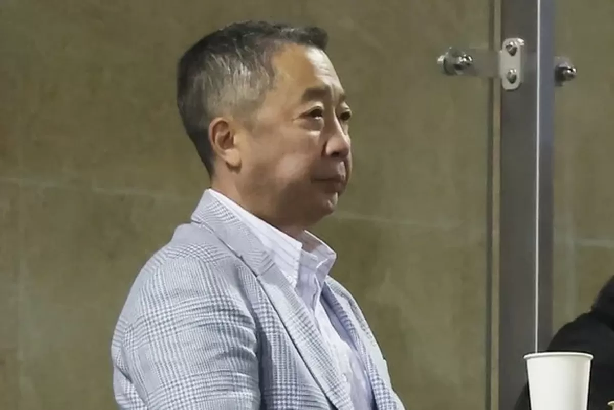 속보] 두산 박정원 회장·박지원 부회장 네팔행…연락 두절 직원 수색 지원 : 네이트 뉴스