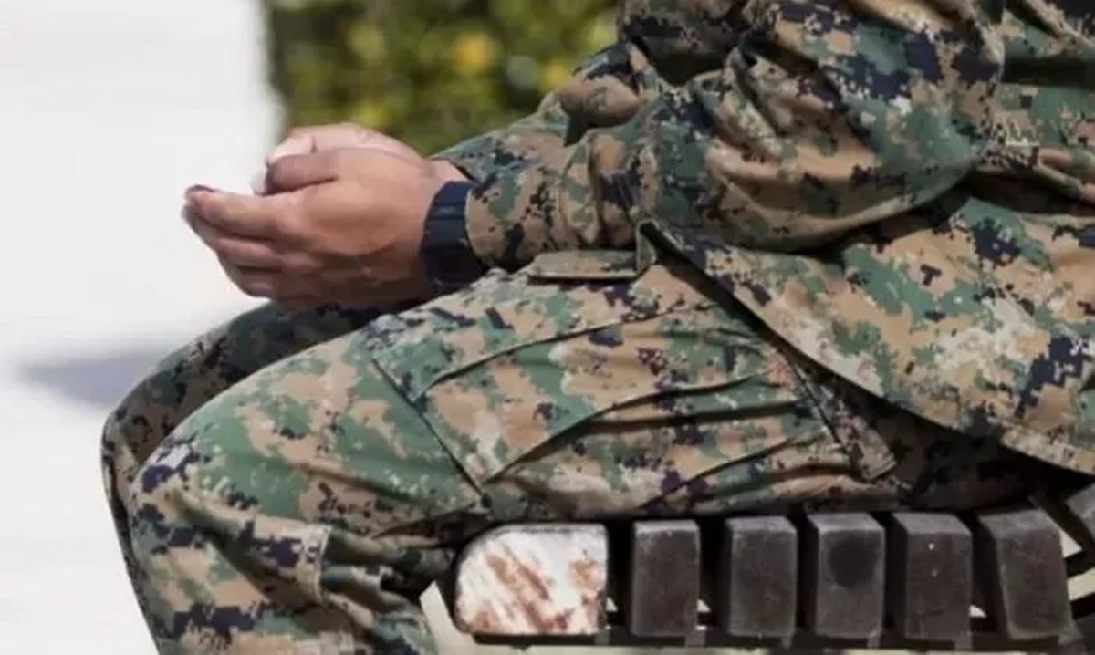 목돈 모으라고 월급 올려줬더니 ‘도박·빚투’... 군 장병들, 대부업 빚만 444억