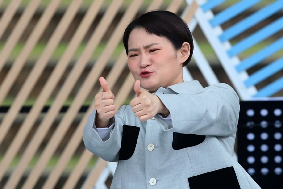 origin_전국노래자랑새MC김신영.jpg