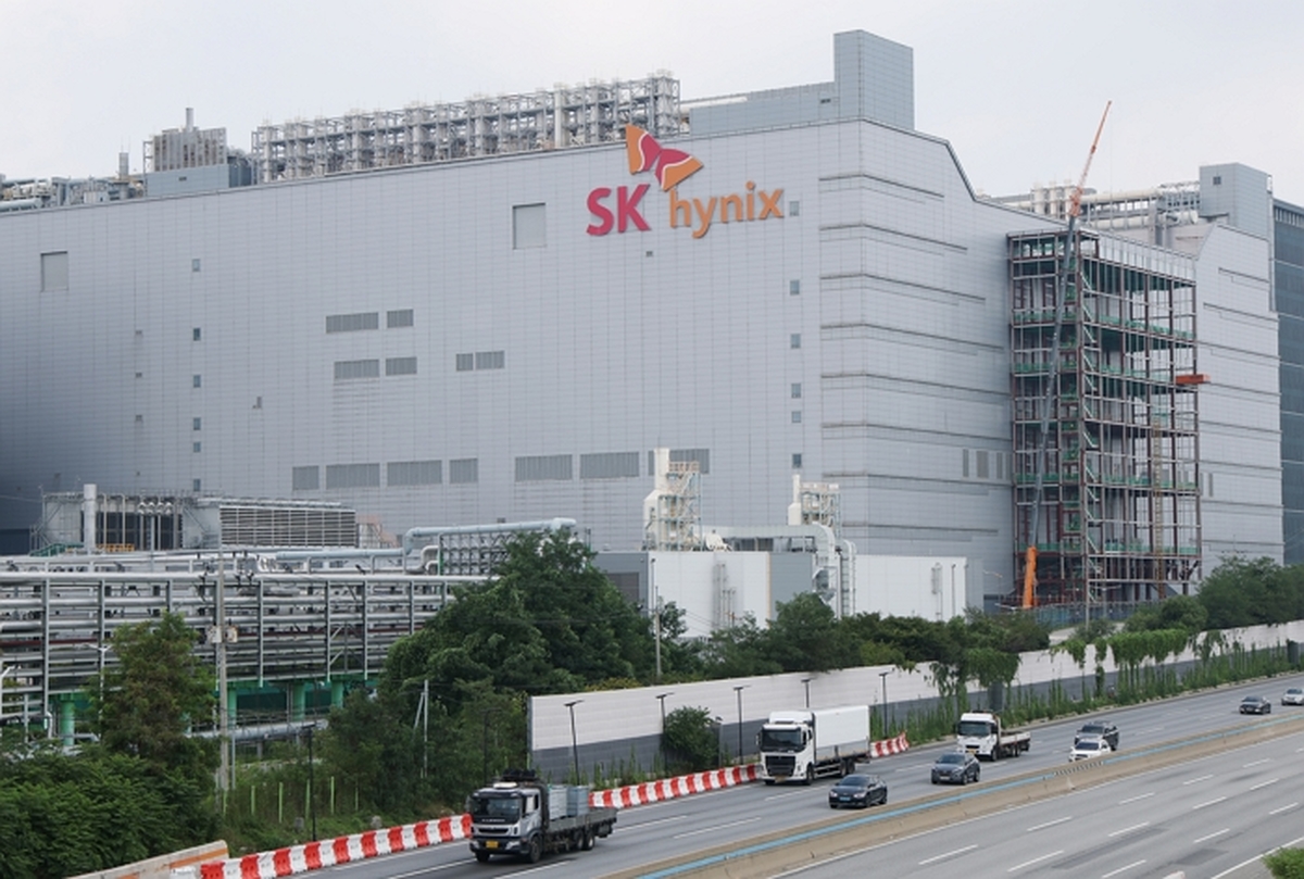 “中 회사로 이직해야지”... SK하이닉스 영업비밀 빼돌린 직원의 최후
