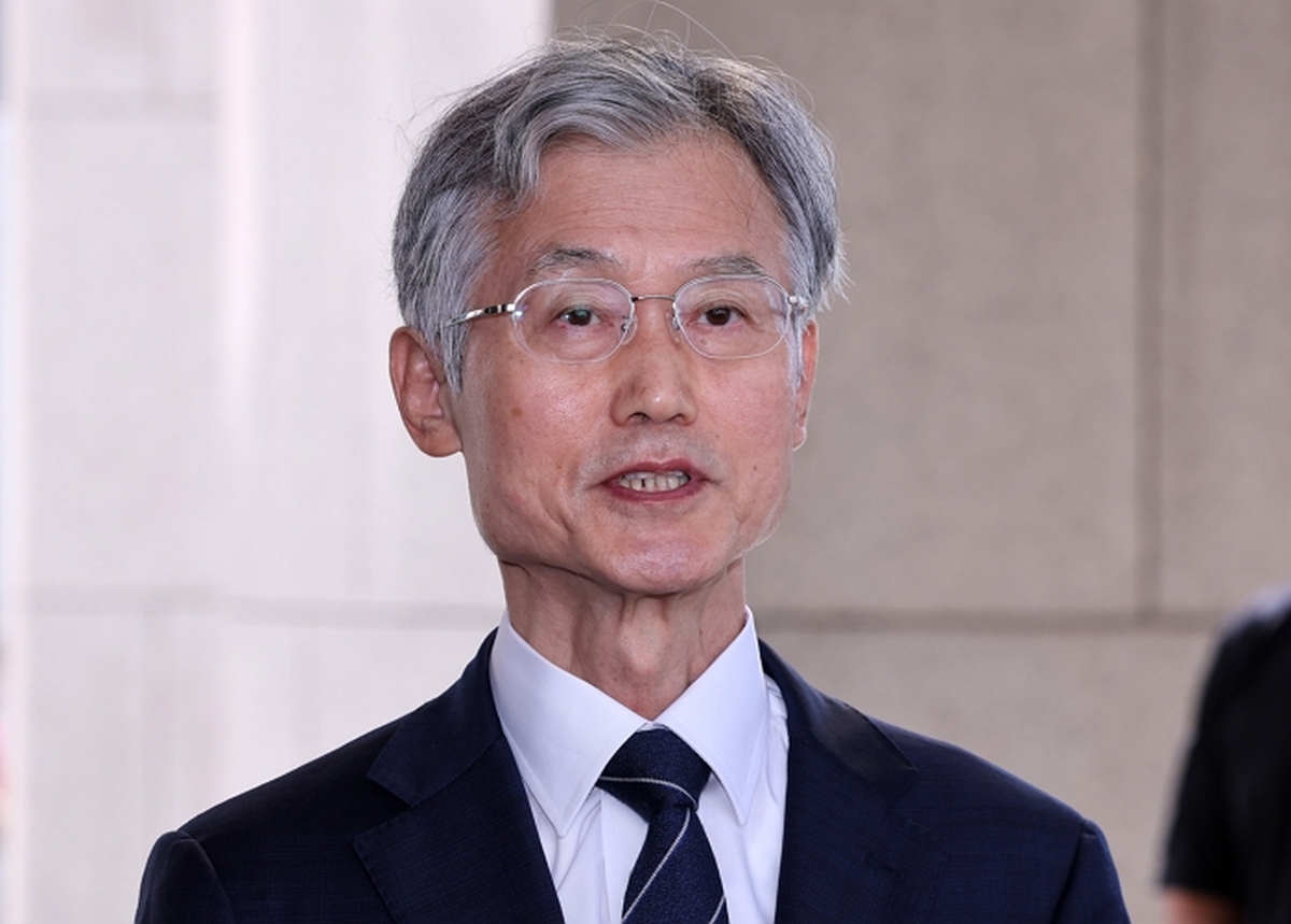origin_조희대부친상위로에감사…재제청논의경과듣고발표.jpg