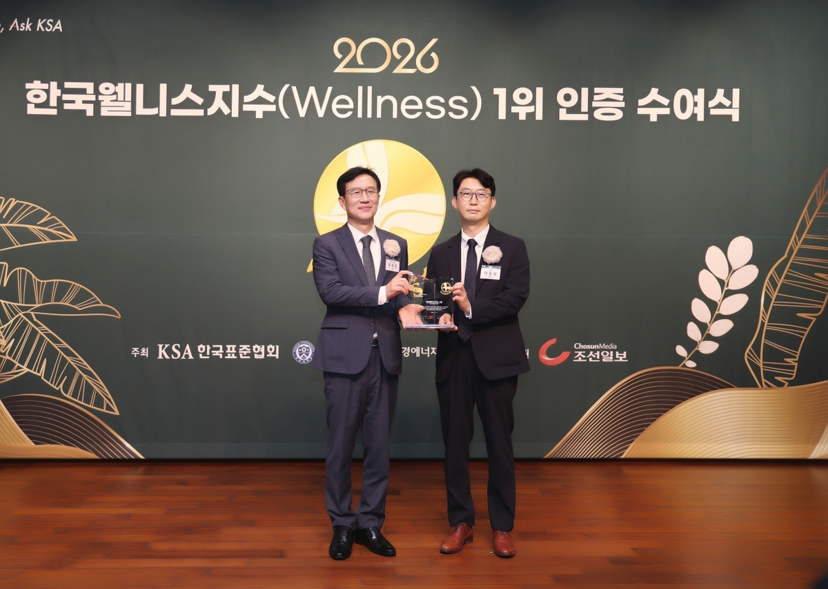 [사진자료] 시몬스가 ‘한국웰니스지수(Wellness)’에서 침대 부문 15회 1위, 기능성침구 부문 1위에 올랐다.JPG