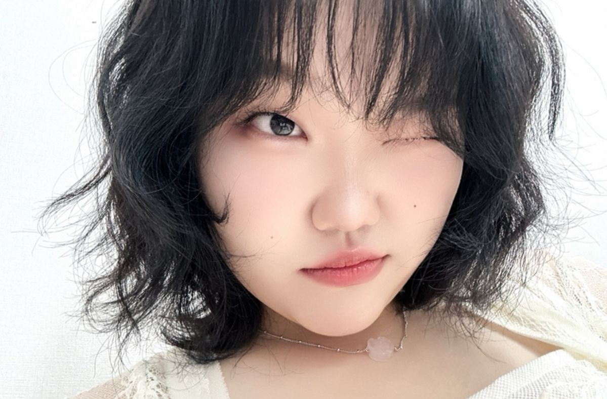 악뮤 이수현, 30kg 감량하더니 ‘날렵 턱선+슬림 몸매’ 근황