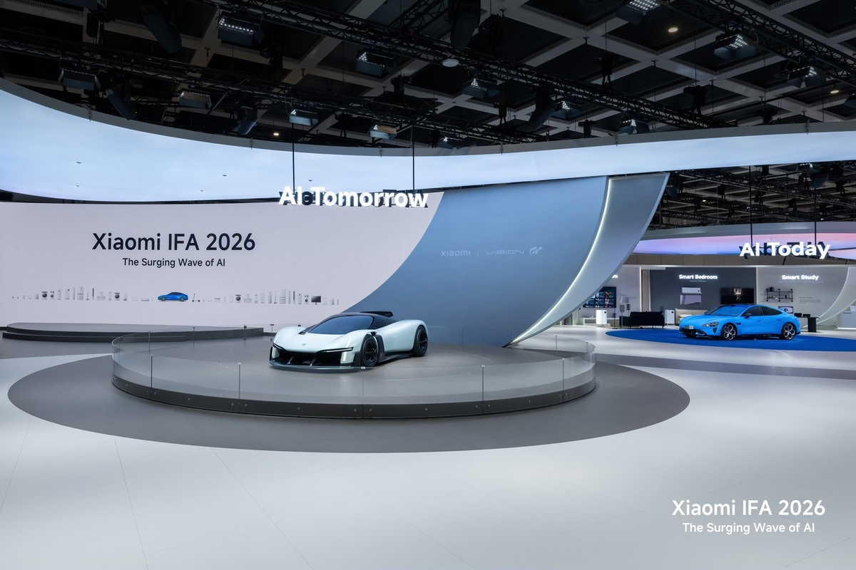 [사진 2] ▲AI Tomorrow ▲AI Today ▲Human × Car × Home으로 구성된 샤오미 IFA 2026 전시관.jpg