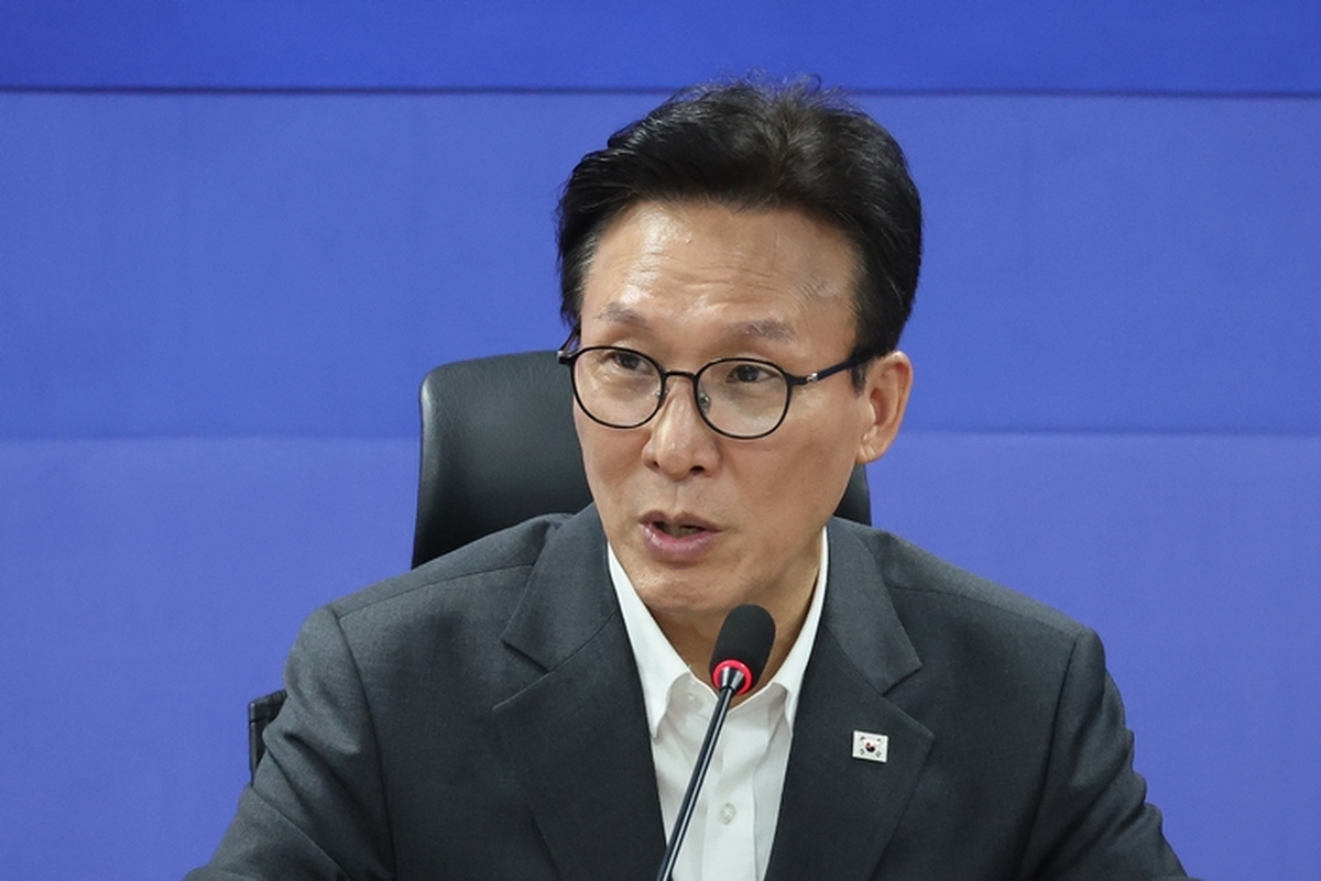 민주당 김민석 대표, 고소당했다...58만 구독자 정치유튜버와 대립
