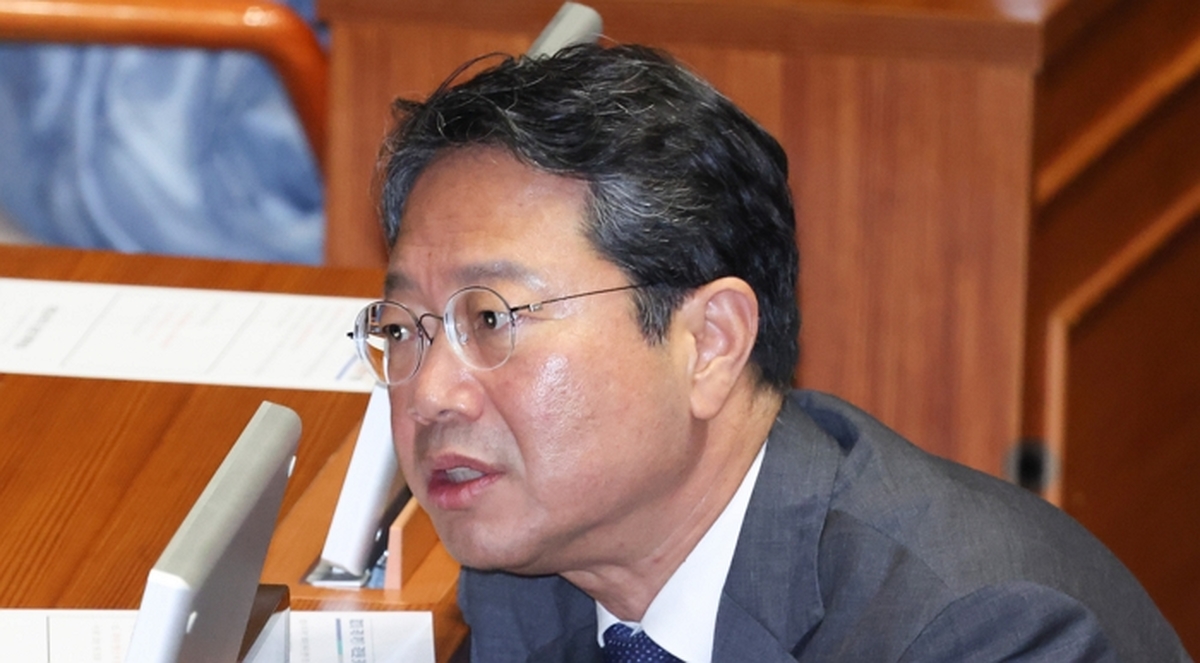 origin_대화하는김승원·서영교.jpg