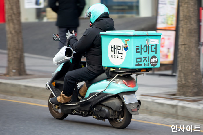 우아한형제들, 배민 라이더가 근무 시간 사전 예약하는 ‘로드러너’ 서비스 종료