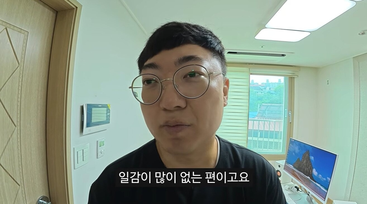 웹예능 ‘돈선태’ 폐지 후 김선태 “일감 없어... 추운 겨울 온 것 같아”