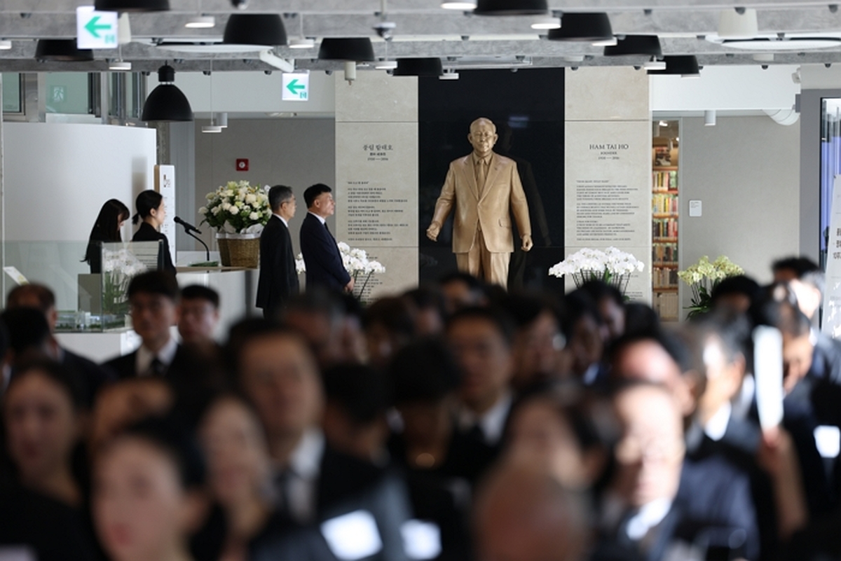 지난 11일 경기 안양시 함태호홀에서 열린 故 함태호 오뚜기 명예회장 서거 10주기 추모식.JPG