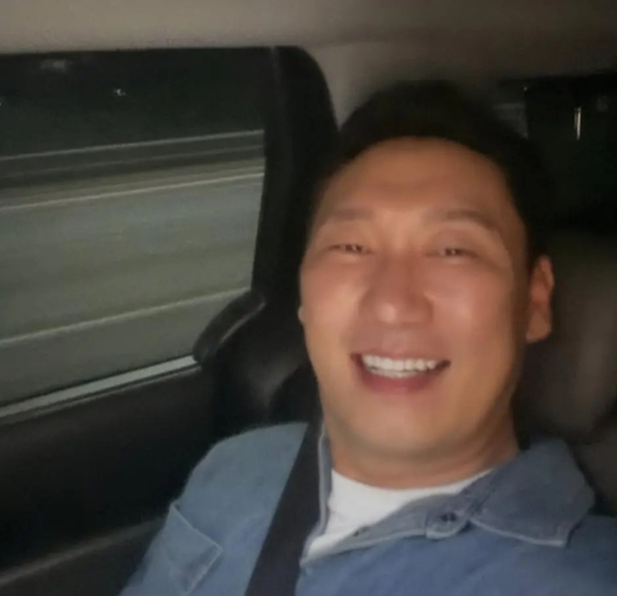 자1.jpg