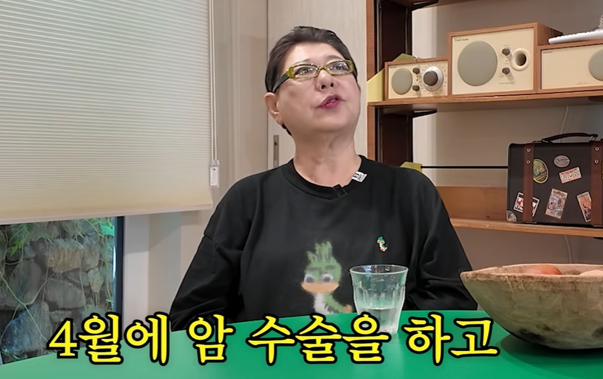 유튜브 채널 ‘김영철 오리지널’에 출연한 가수 양희은