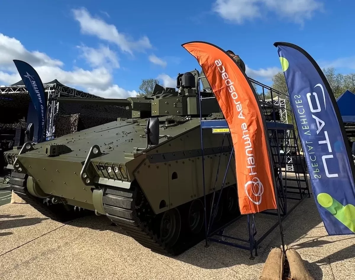 Hanwha Aerospace, Lockheed Martin UK configure Redback IFV with 40mm turret and counter-drone cap...