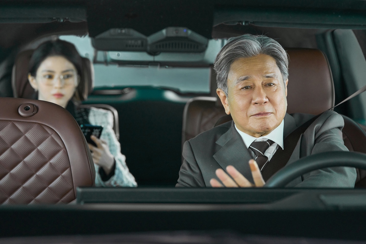 (사진 1) 영화 ‘인턴’ 스틸컷.jpg